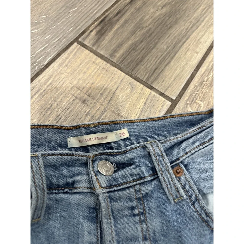 Levi's Ribcage Straight Cropped Jeans Women's Size 26 Medium Wash Button Fly